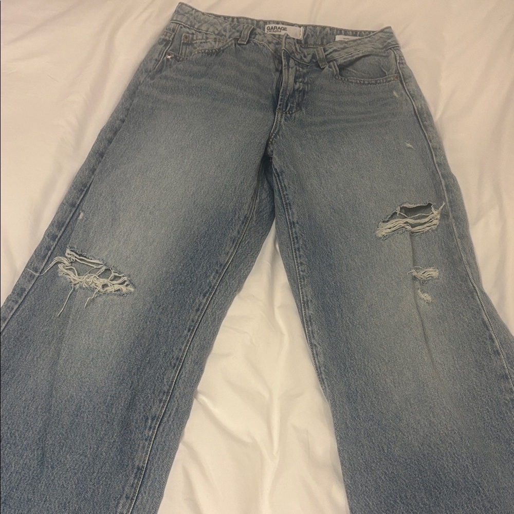Garage Blue Jambe large wide leg jean.